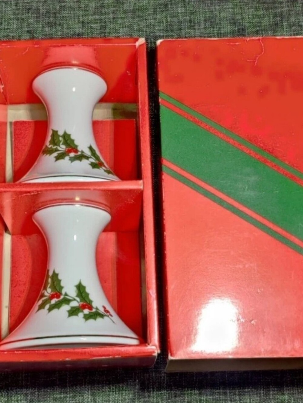 Beacon Hill Porcelain Candle Holders Holiday Holly Leaves & Berries 3.5" w/ Box